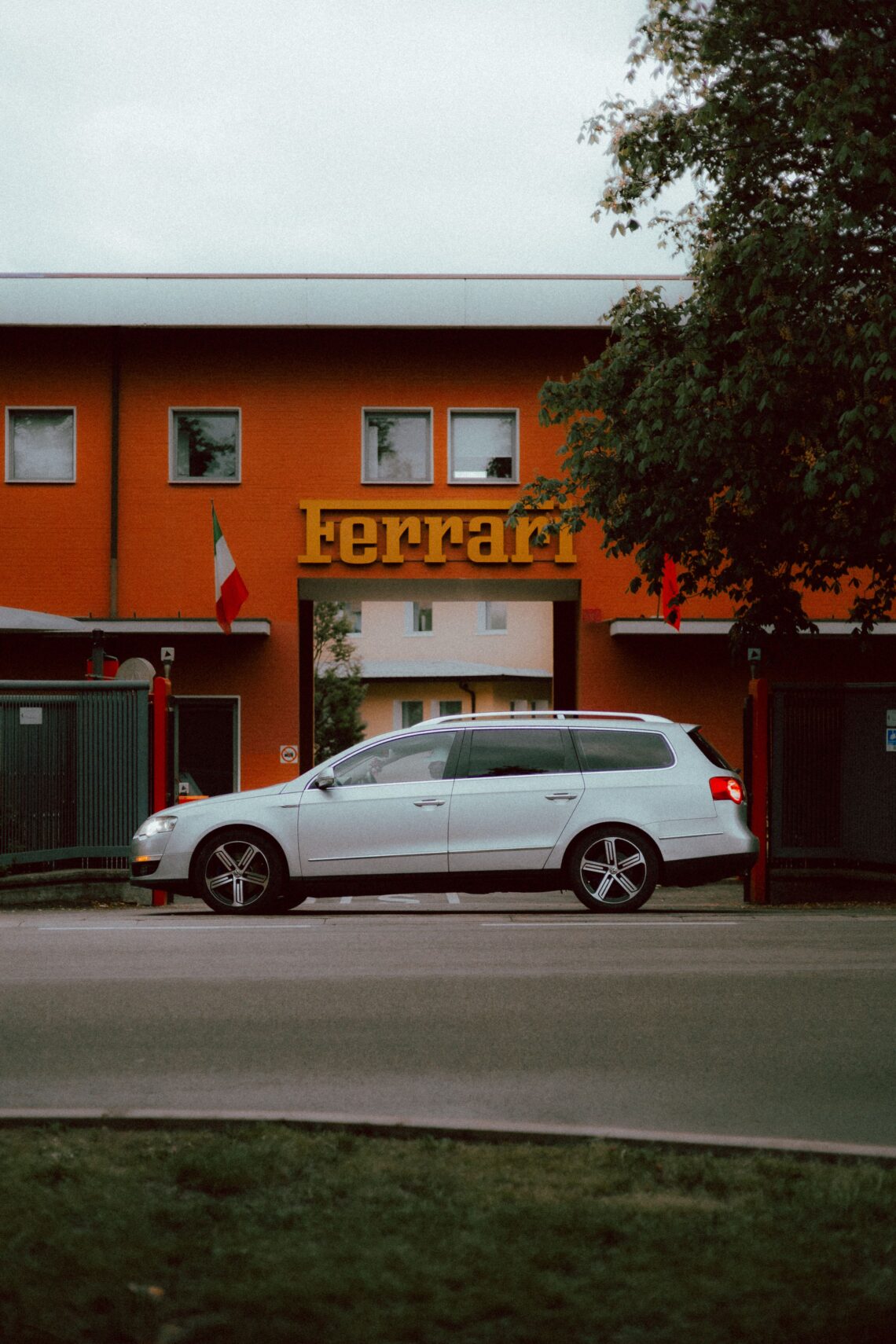 Maranello - Foto de Borta no Pexels