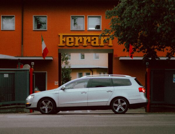 Maranello - Foto de Borta no Pexels